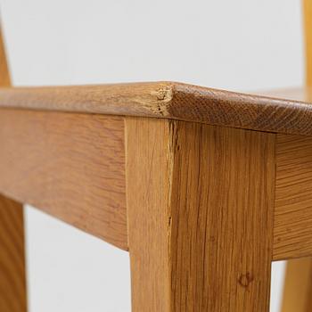 Nirvan Richter, ten chairs, Norrgavel.