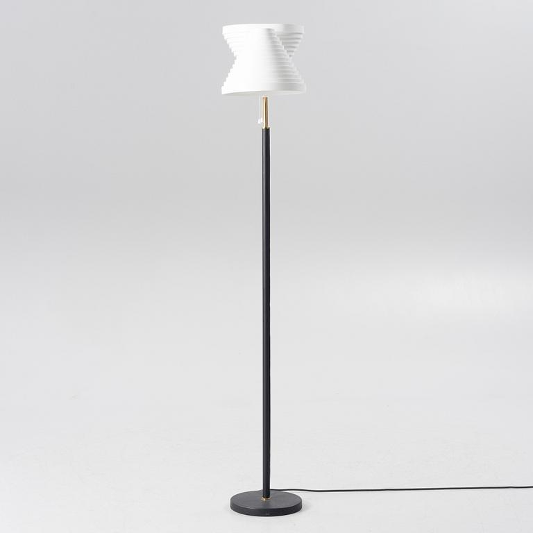 Alvar Aalto, floor lamp, model A810, Valaisinpaja, late 20th century.