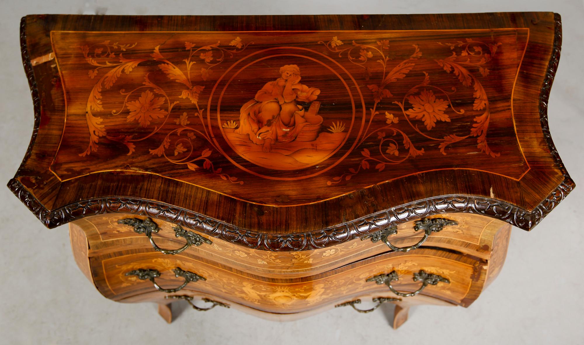 BYRÅ, rokokostil, 1900-talets början.