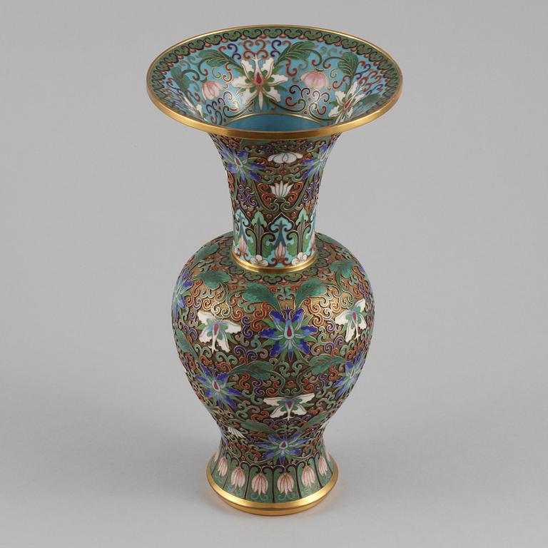 VAS, cloisonné, orientalisk, 1900-tal.