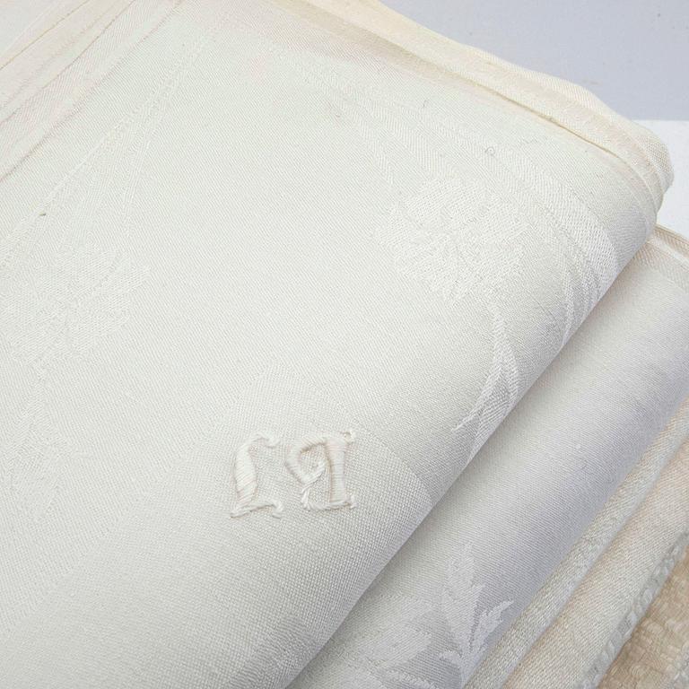 Tablecloths 5 pcs linen/damask first half of the 20th century.