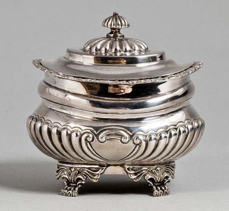 SOCKERSKÅL, silver, London England 1932. Vikt ca 225 gram.