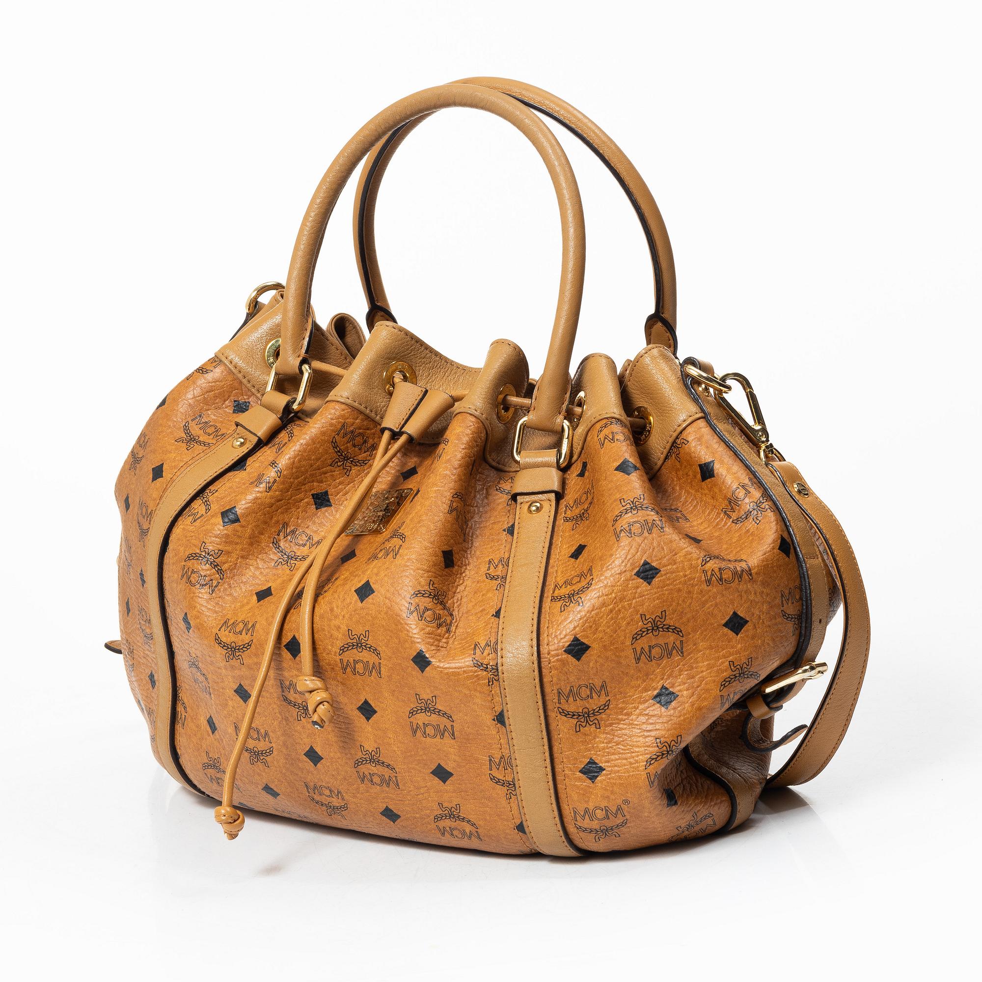 MCM, bucket bag.