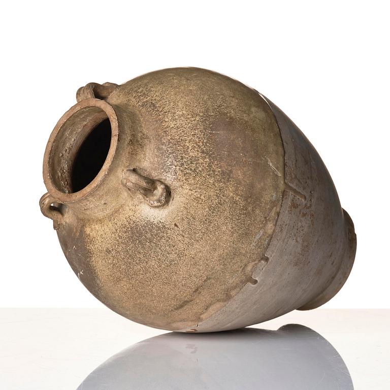 Kruka, keramik. Tang/Suidynastin.