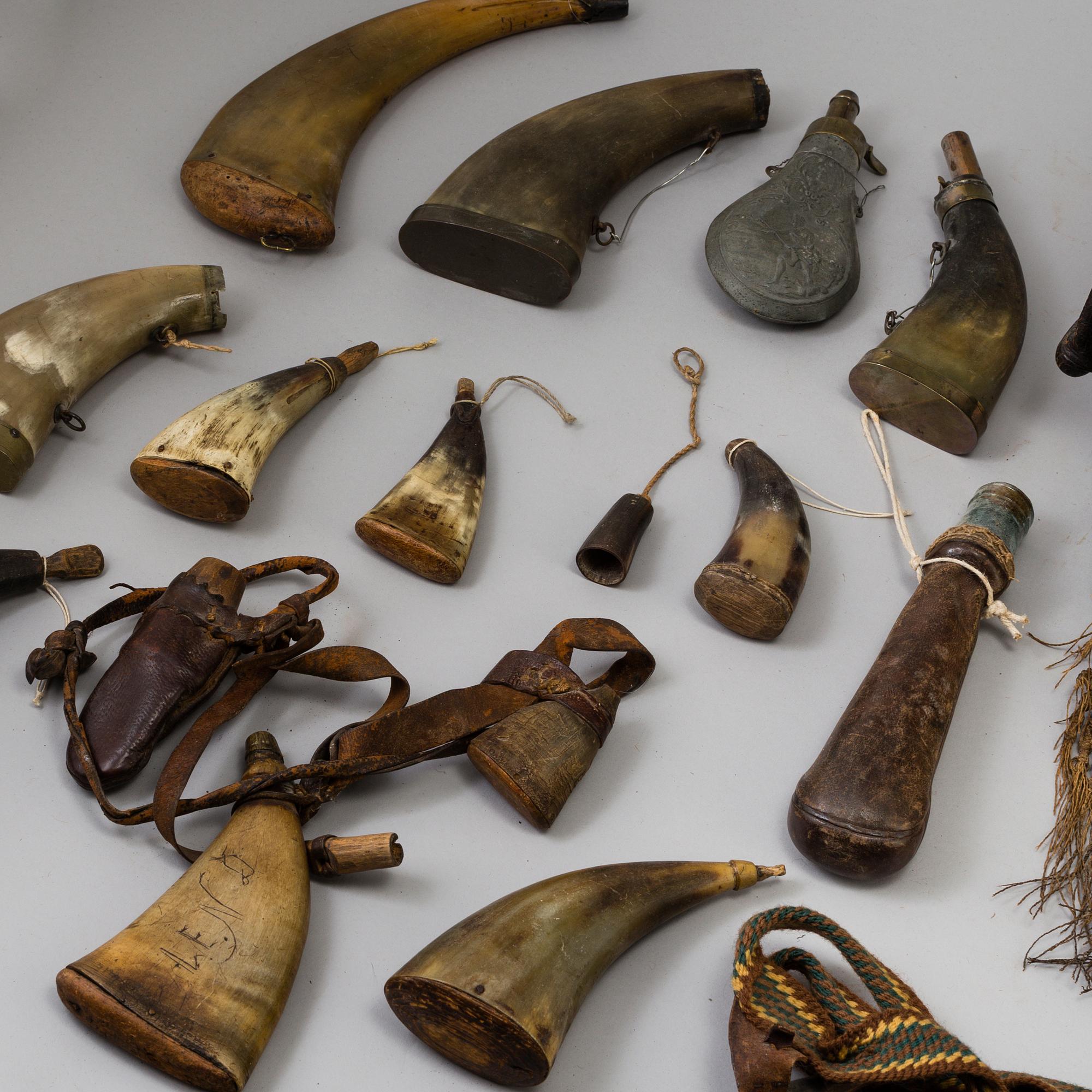 KRUTHORN OCH JAKTVÄSKA MM., 1800-talets andra hälft samt 1900-talets första hälft.