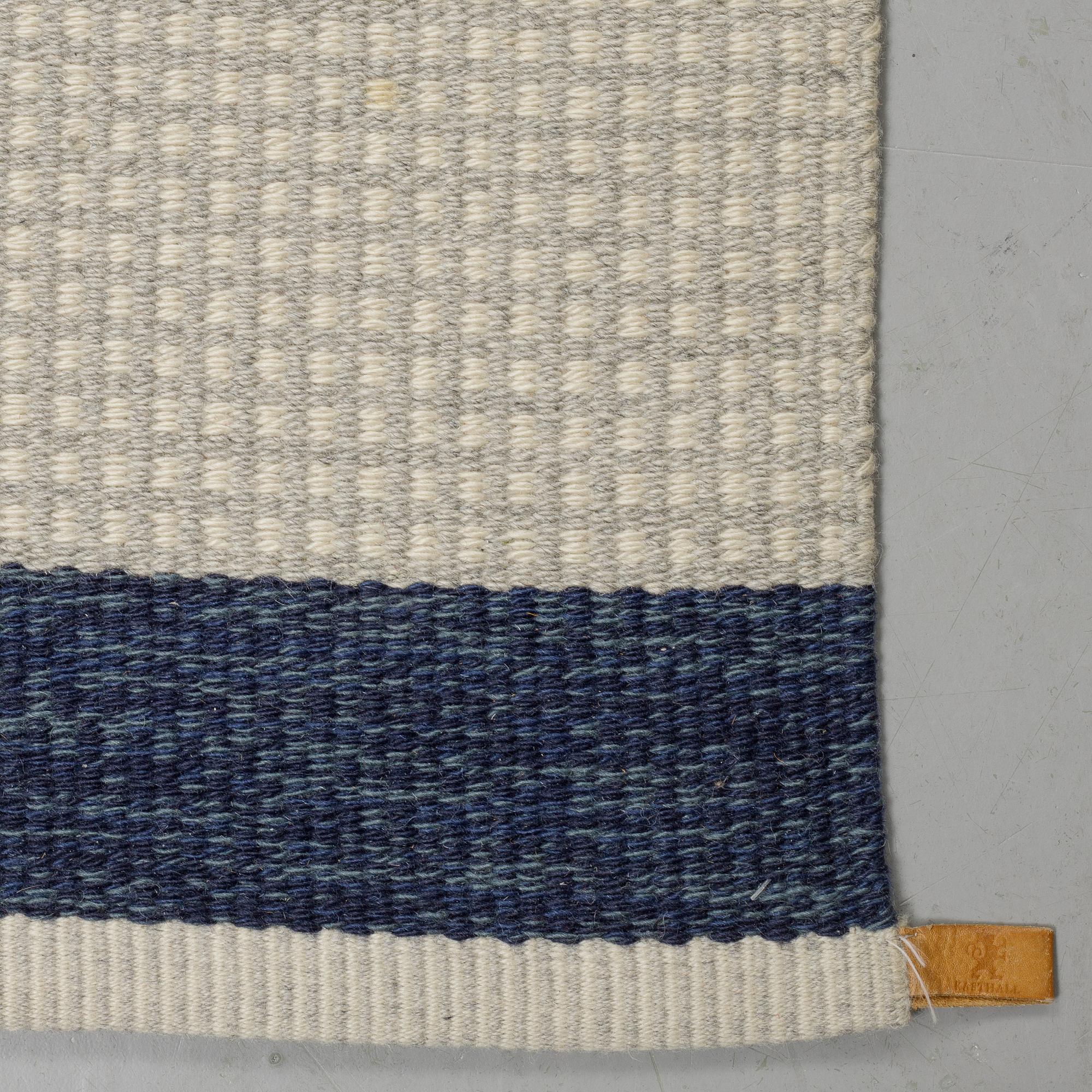 A carpet, "Arkad", Gunilla Lagerhem Ullberg, machine made, Kasthall, ca 242 x 155 cm.