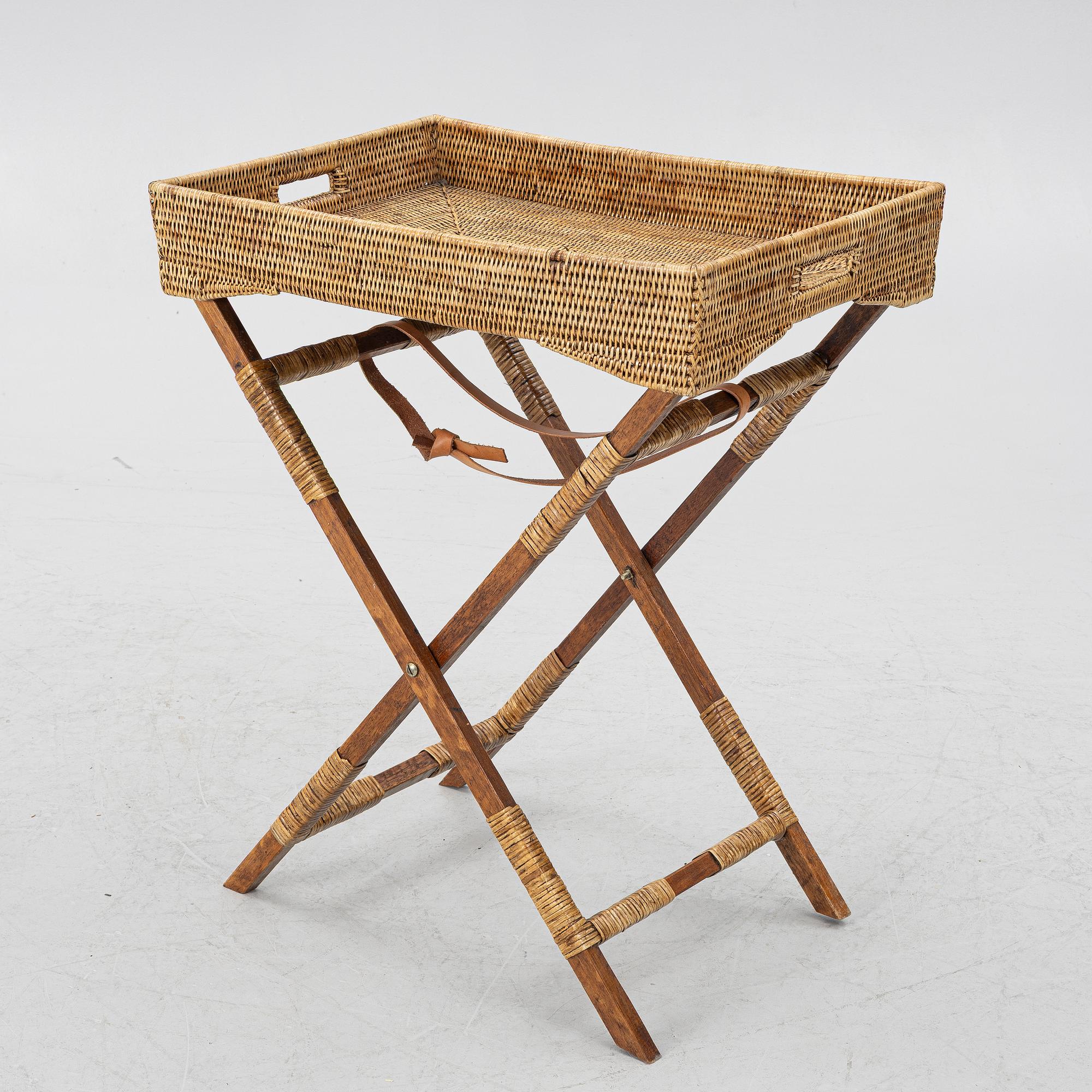 Tray on stand. 20th century.