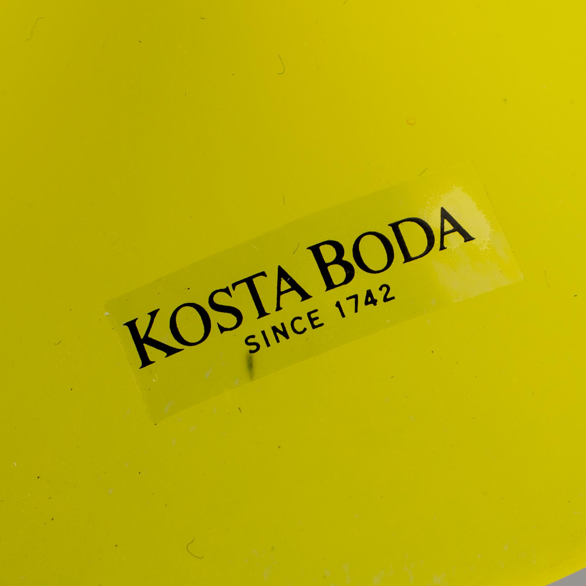 Eight GUNNEL SAHLIN glass egg cups from Kosta Boda.