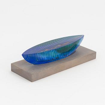 Bertil Vallien, a glass sculpture from Kosta Atelier, Sweden, signed 13/1000.