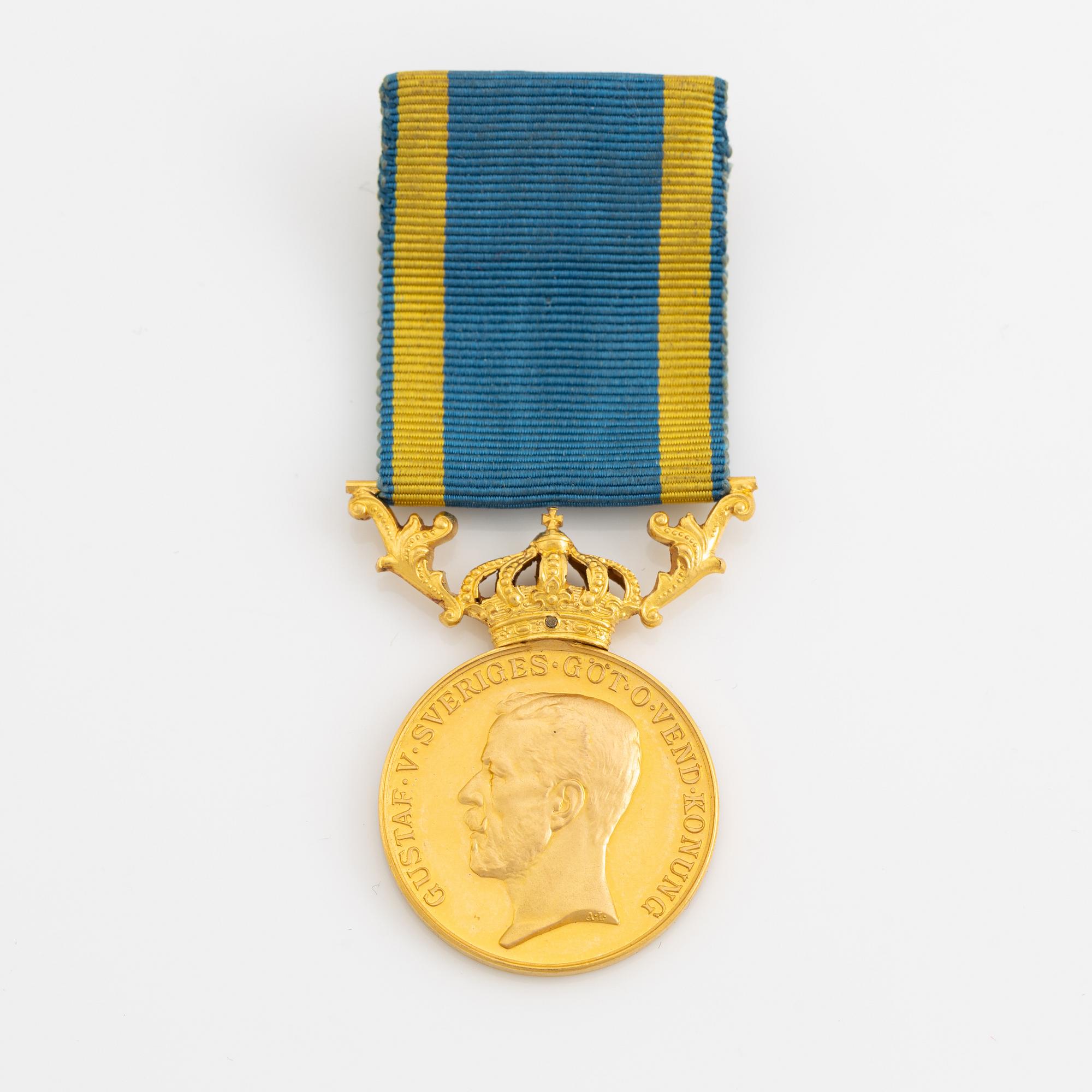 Medalj, Gustav V, guld, "För medborgerlig förtjänst", i etui, 1938.