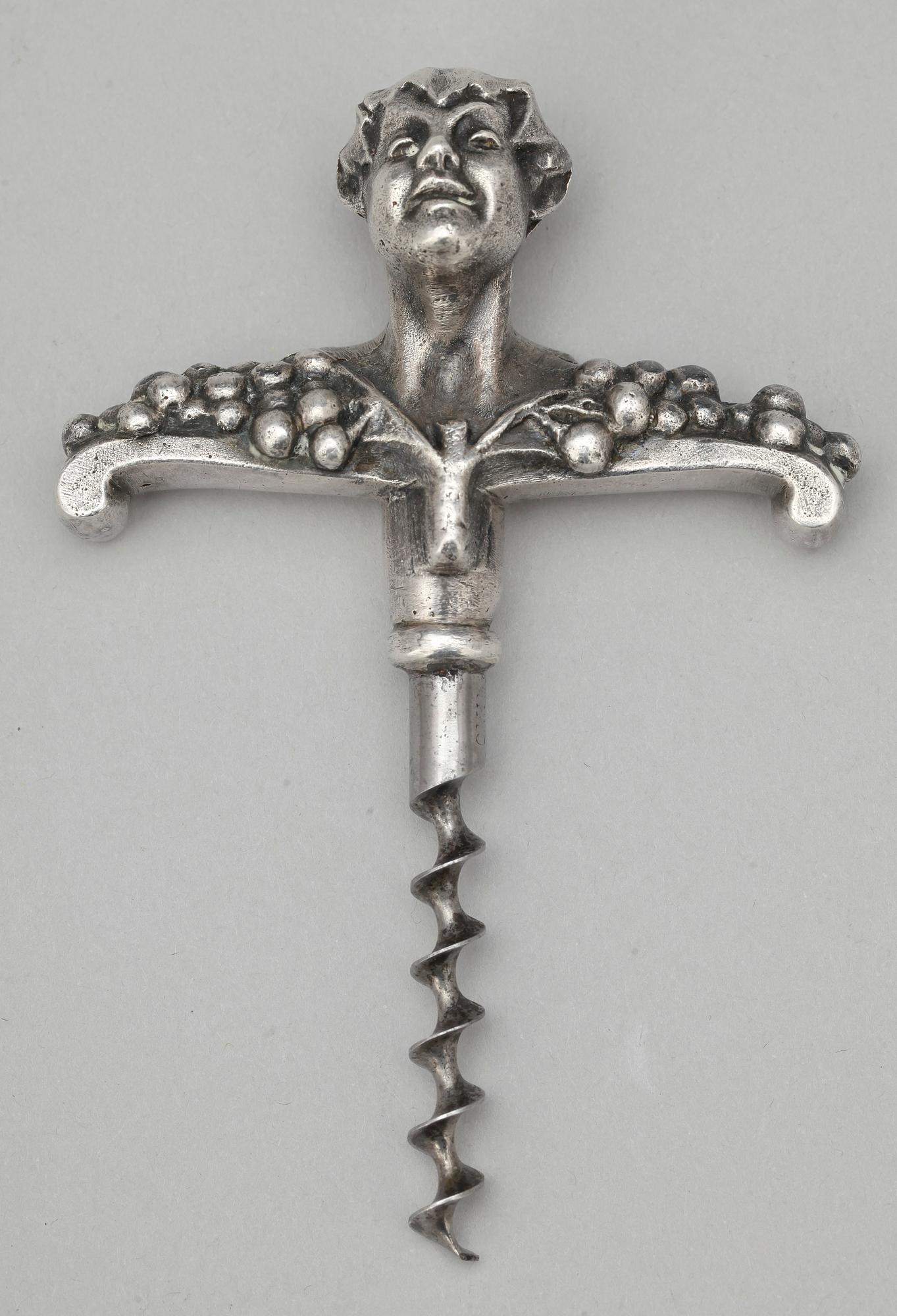 KORKSKRUV, vitmetall, Johan Runer, sign o dat 1923.