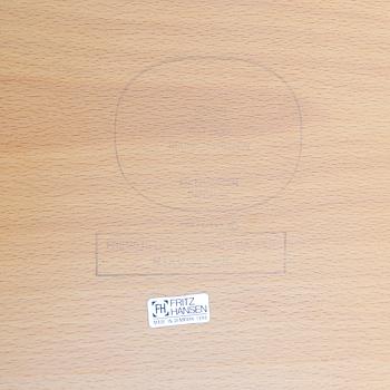 MATBORD, "Superelips", design Piet Hein & Bruno Mathsson, för Fritz Hansen, 1980.