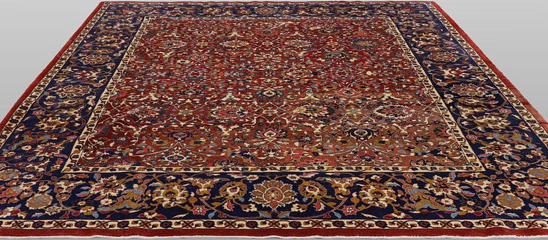 Matta, Azeri, fine, 298 x 254 cm.