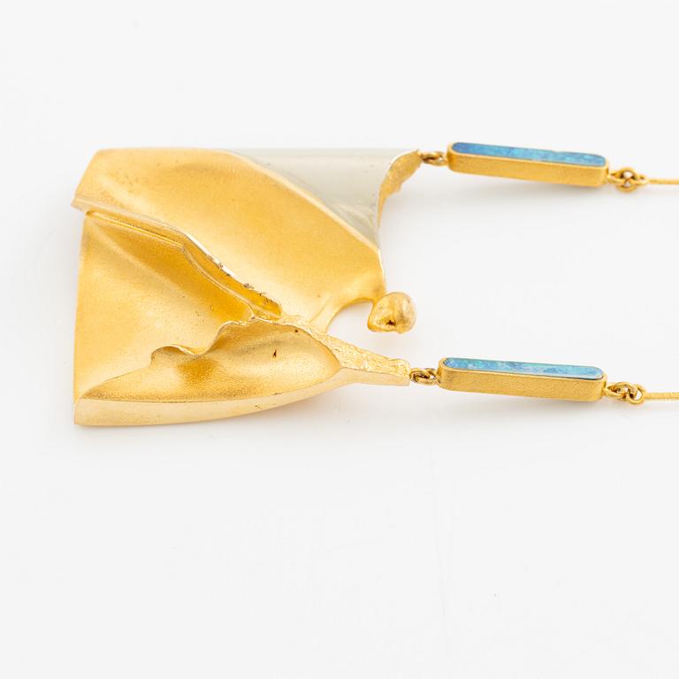 Björn Weckström, a necklace "Kardinal", 18K gold and platinum with opal details, Finland 1979. For Lapponia.