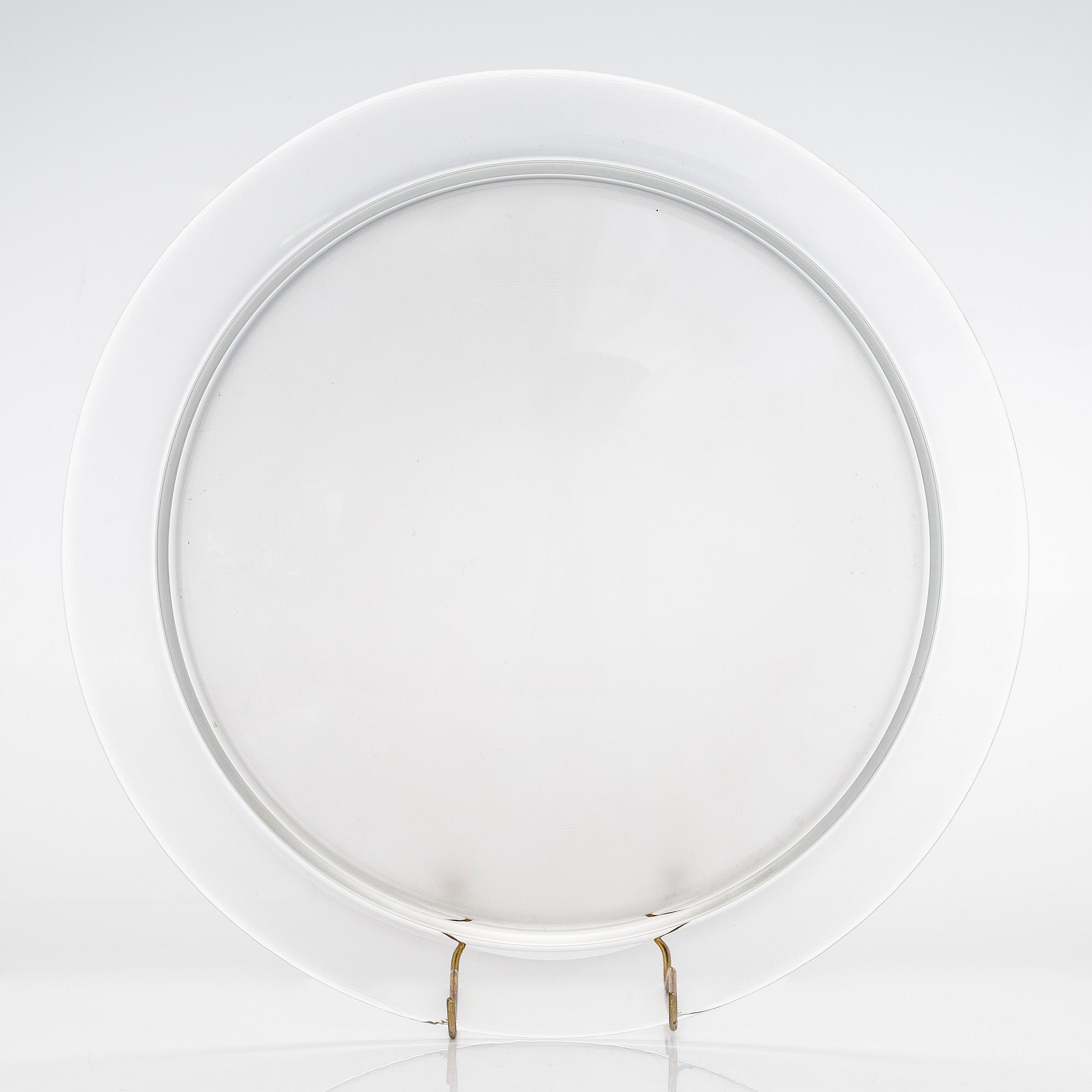Timo Sarpaneva, 'Marcel' bowl 2370 and plate 2270 for Iittala. In production 1993-1998.