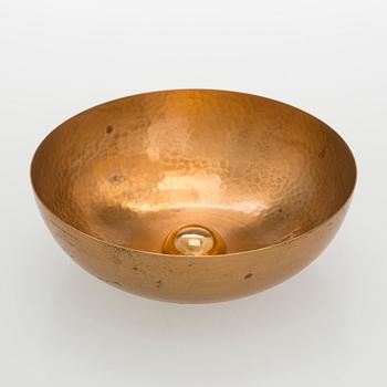 Tapio Wirkkala, Skål, brons, modell TW 476, märkt Design Tapio Wirkkala, Kultakeskus, Made in Finland.