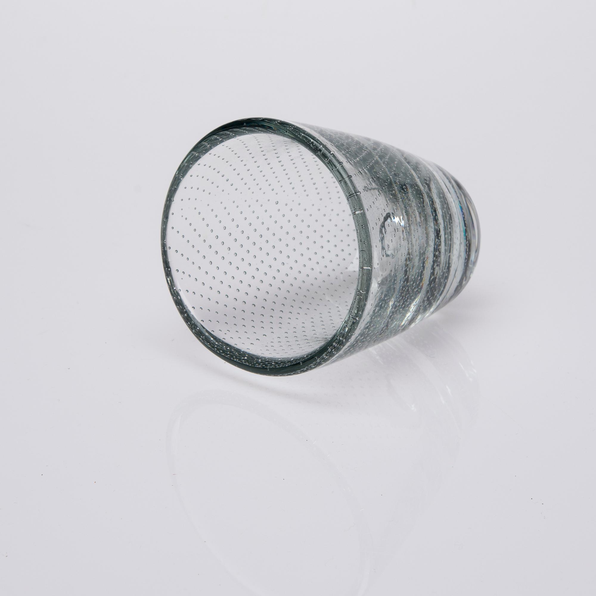 VAS, glas, signerad G. Nyman, Nuutajärvi, Notsjö, -54.