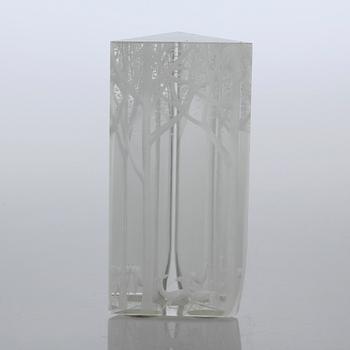 VICKE LINDSRAND, glas, objekt, "Prisma", Kosta, signerad, 1960-tal.