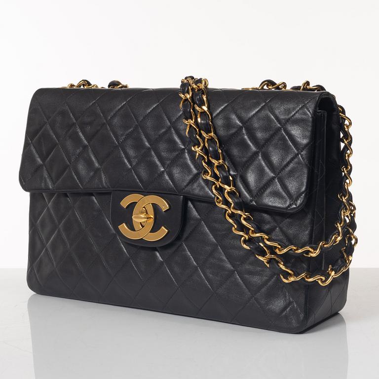 Chanel, väska, "Maxi Single Flap Bag", tidigt 1990-tal.