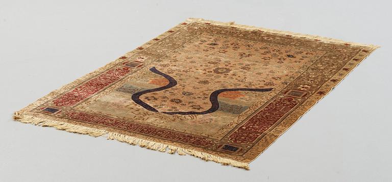 SEMI-ANTIQUE TURKISH, PROBABLY KAYSERI. 177 x 123 cm.