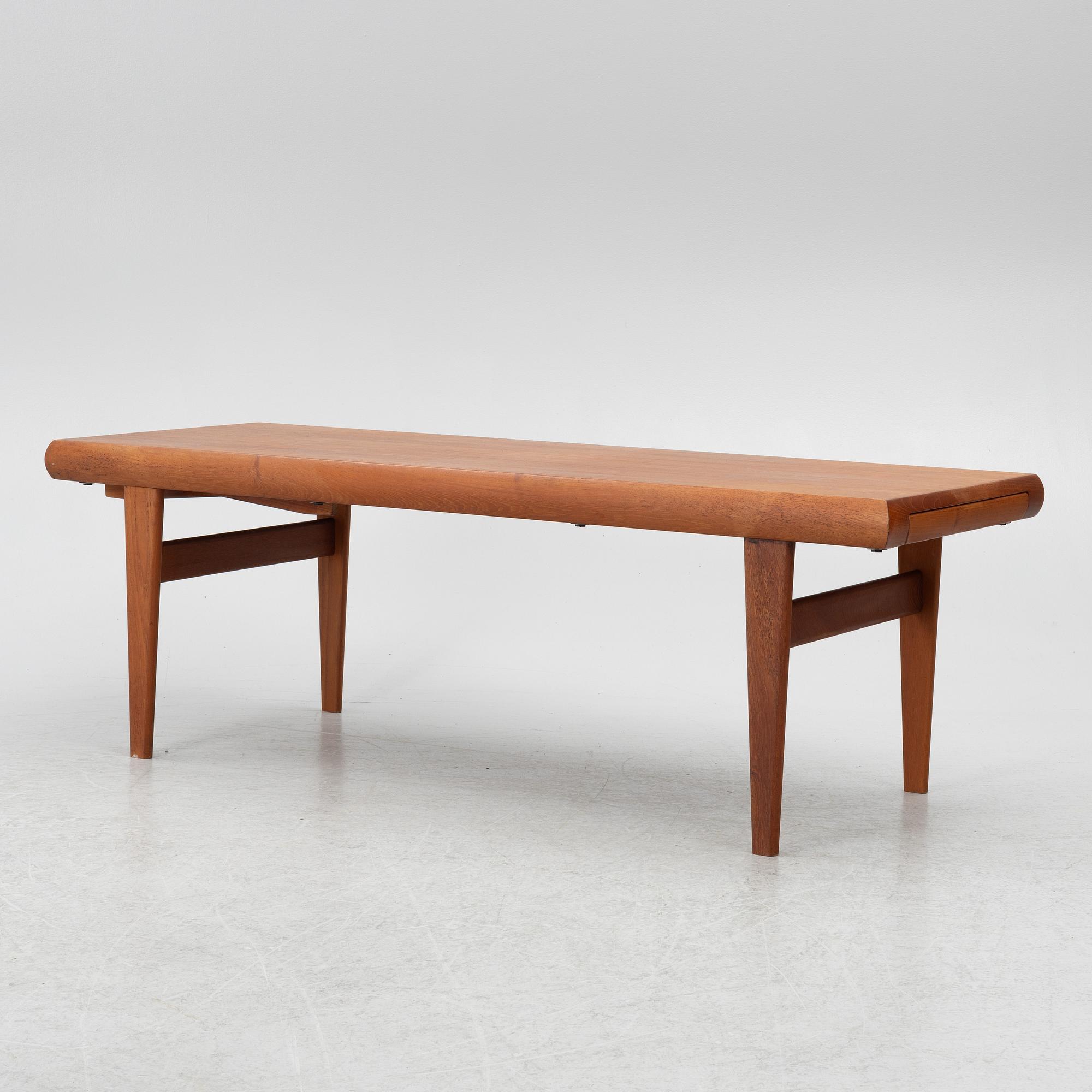 Johannes Andersen, tillskrivet, soffbord, 1900-talets mitt.