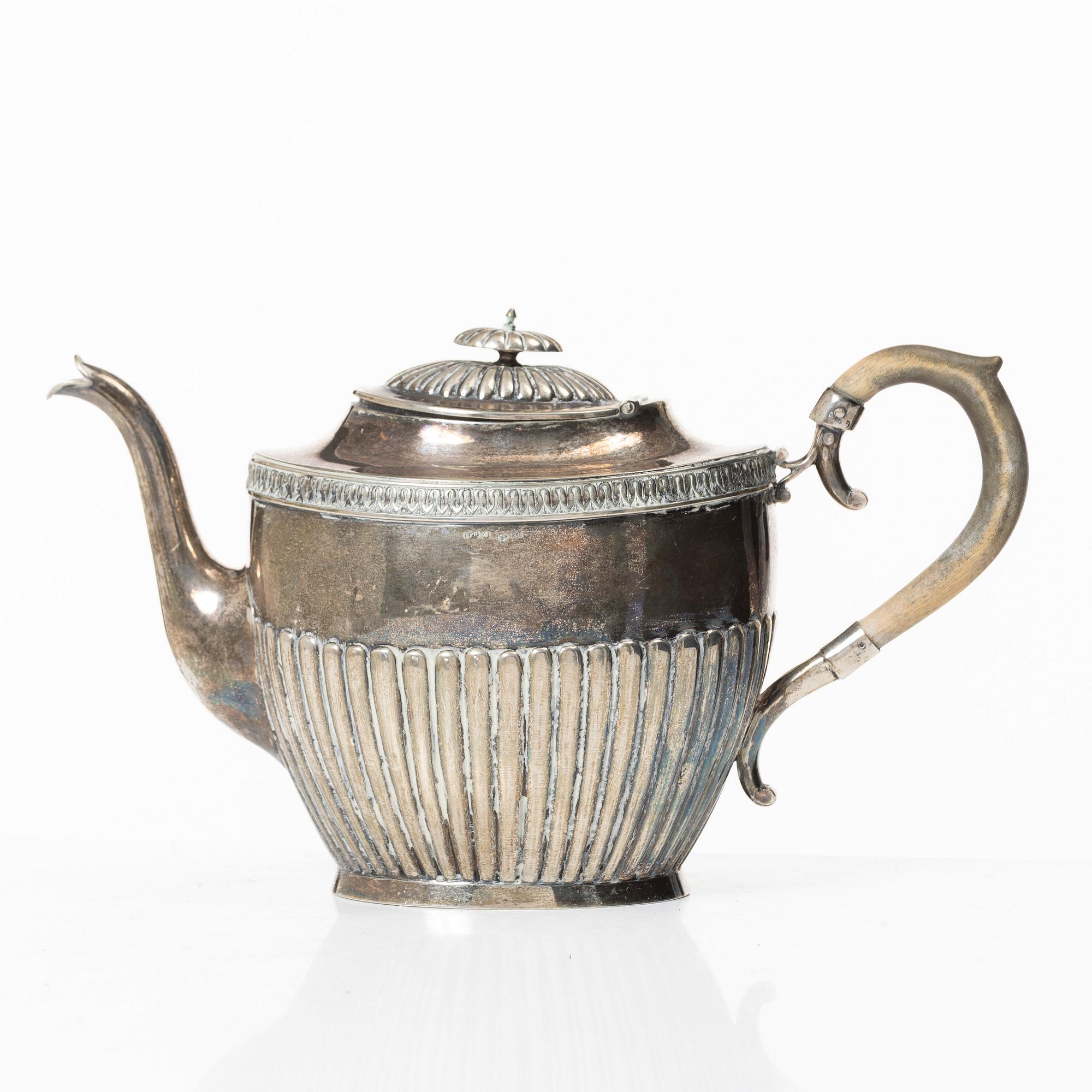 Claes Peter Hedin, tekanna, silver, empirestil, Jönköping 1894.