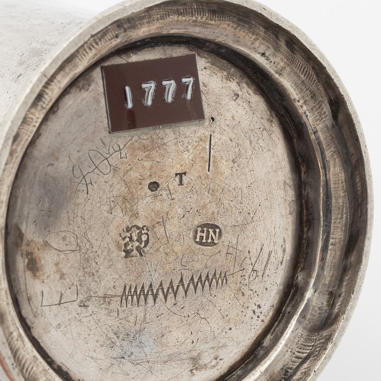 A Swedish 18th century parcel-gilt beaker, mark of Henrik Nourin, Norrköping, 1777.