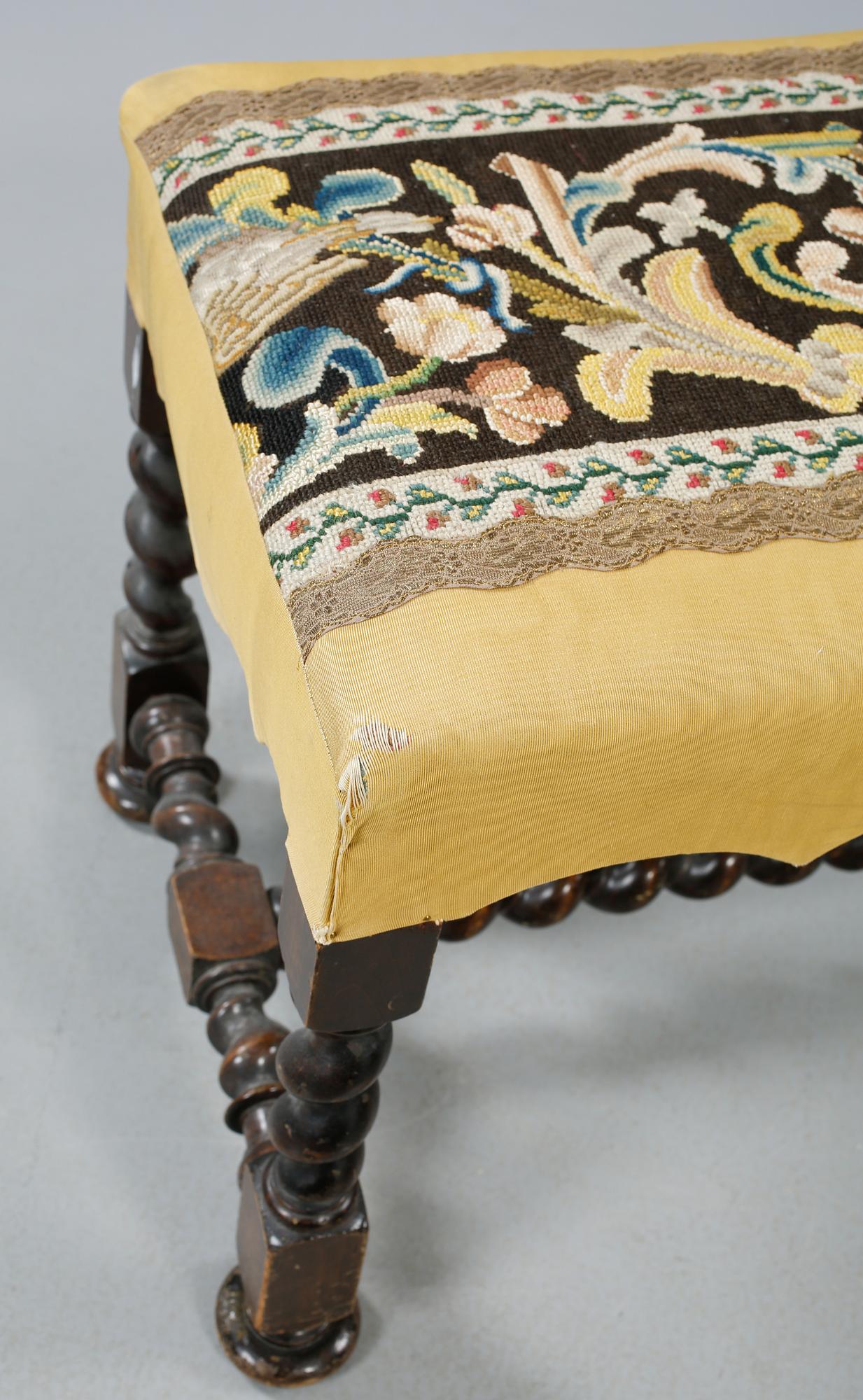PALL, barockstil, sent 1800-tal.