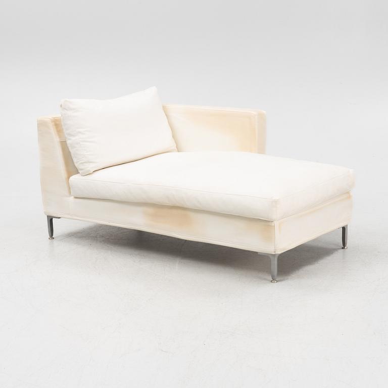 Koncept, an 'Alex' chairse longue, Fogia.