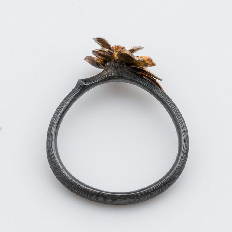 OLE LYNGGAARD RING silver and 18K gold.