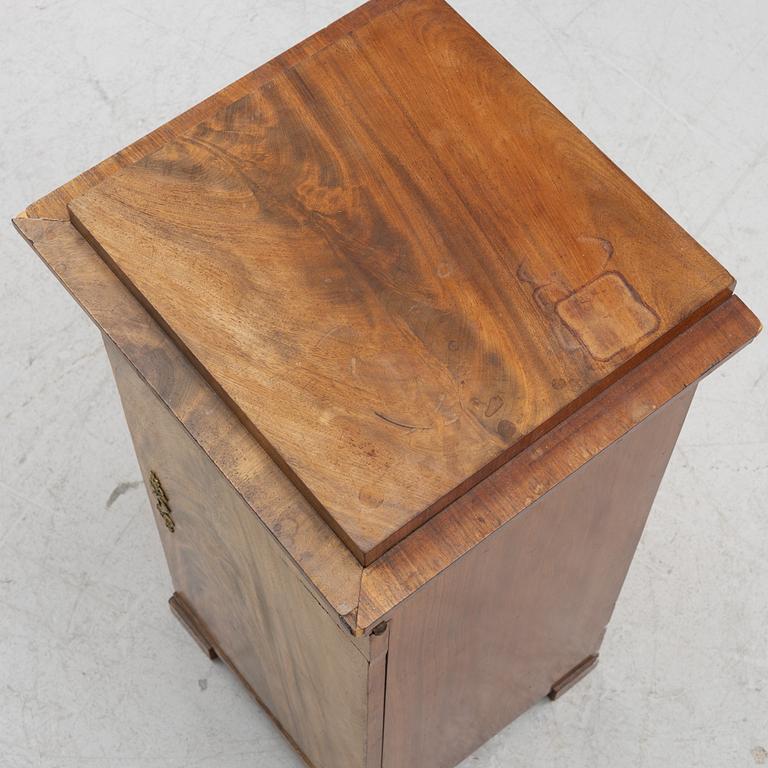 Cupboard, Karl Johan, early 19th century.