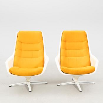 Alf Svensson & Yngvar Sandström armchairs, a pair "Planet" from the 1970s/80s.