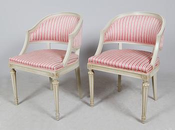BALJFÅTÖLJER, 2 st, gustaviansk stil, 1900-tal.