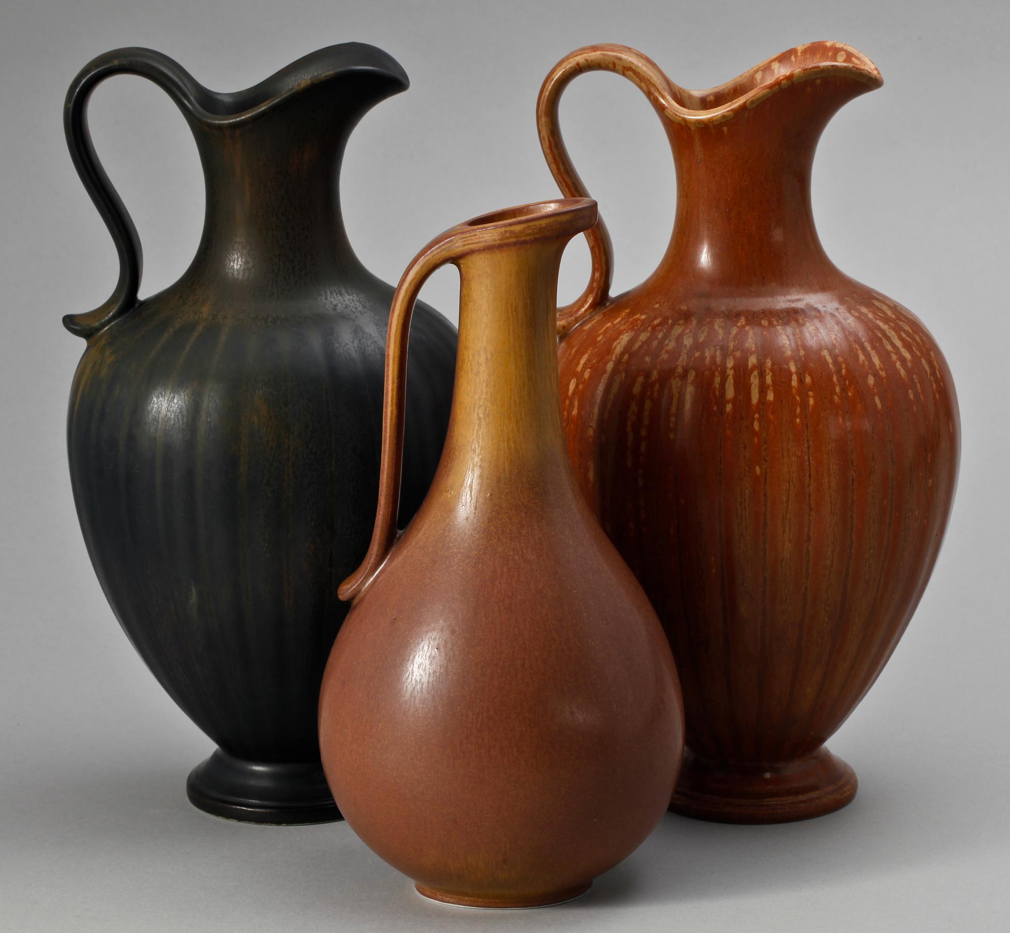 HÄNKELVASER, 3 st, keramik, Gunnar Nylund Rörstrand.