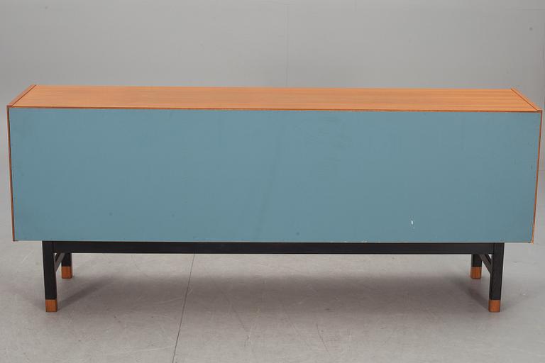 SIDEBOARD, 1900-talets andra hälft.