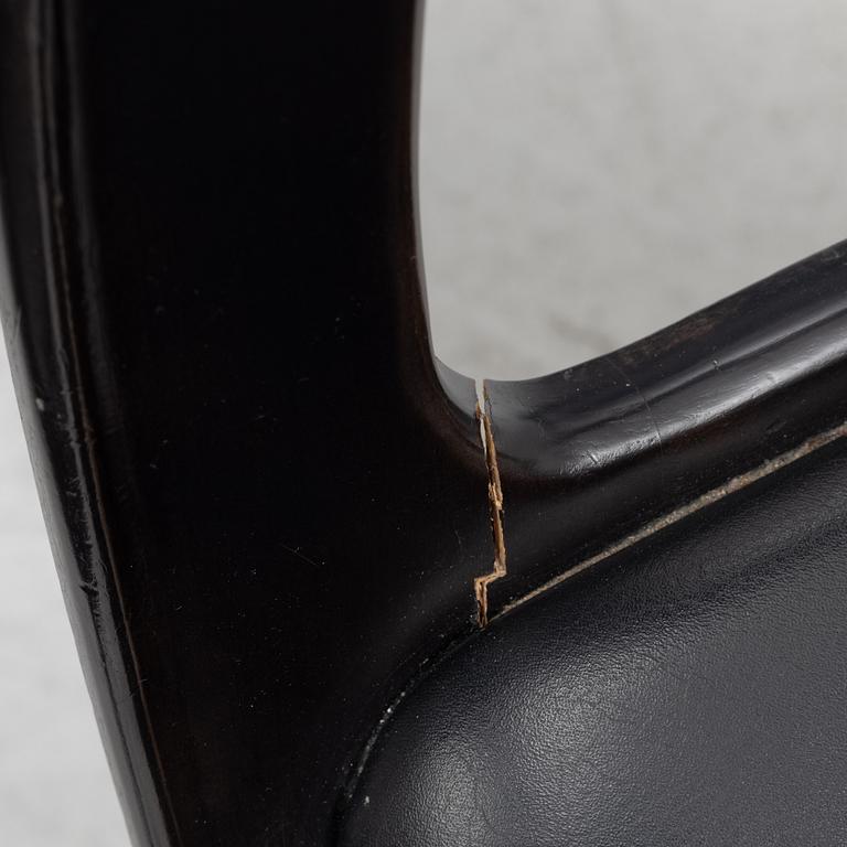 Anna von Schewen, a set of 8 armchairs, "Hug" Gärsnäs, early 2000s.