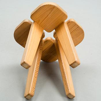 LISA JOHANSSON-PAPE, A PAIR OF STOOLS. Apila. 1970-/80s.