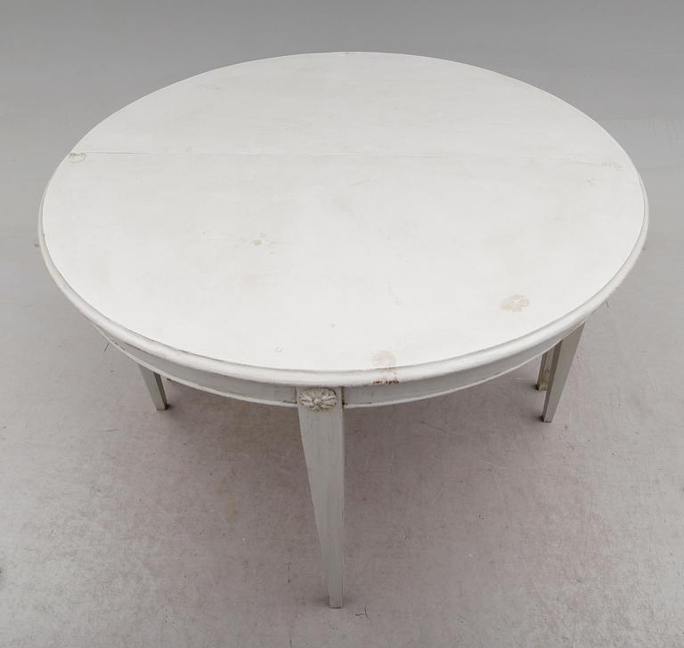 HALVMÅNEBORD, 1 par, 1800-talets andra hälft.