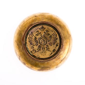 MINNESSKÅL, mässing, märkt K. Fabergé, kriget 1914.