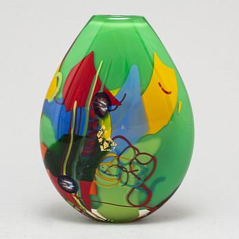 JAN-ERIK RITZMAN, a glass vase, signed and dated -98.