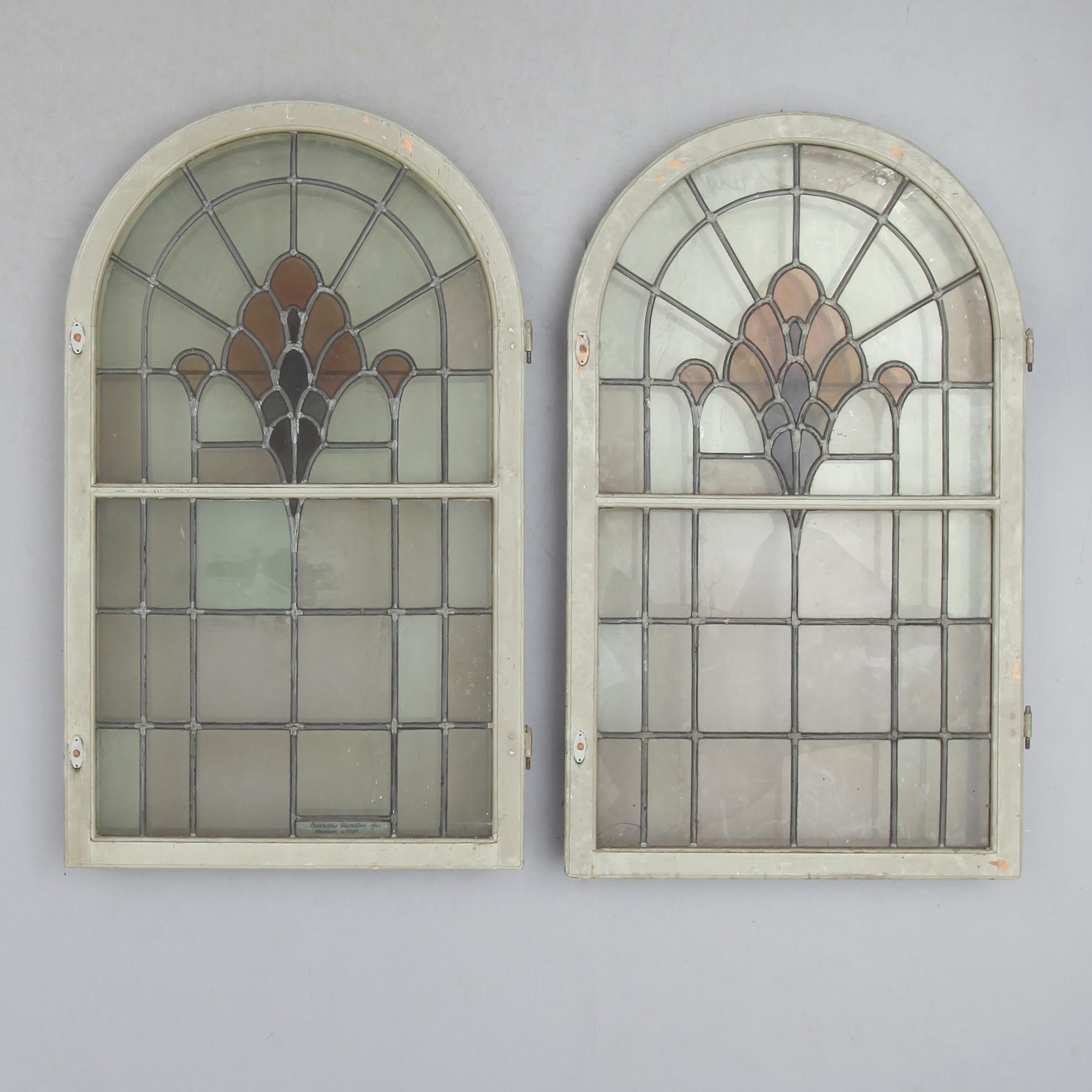 FÖNSTER, 1 par, 1900-talets första hälft.