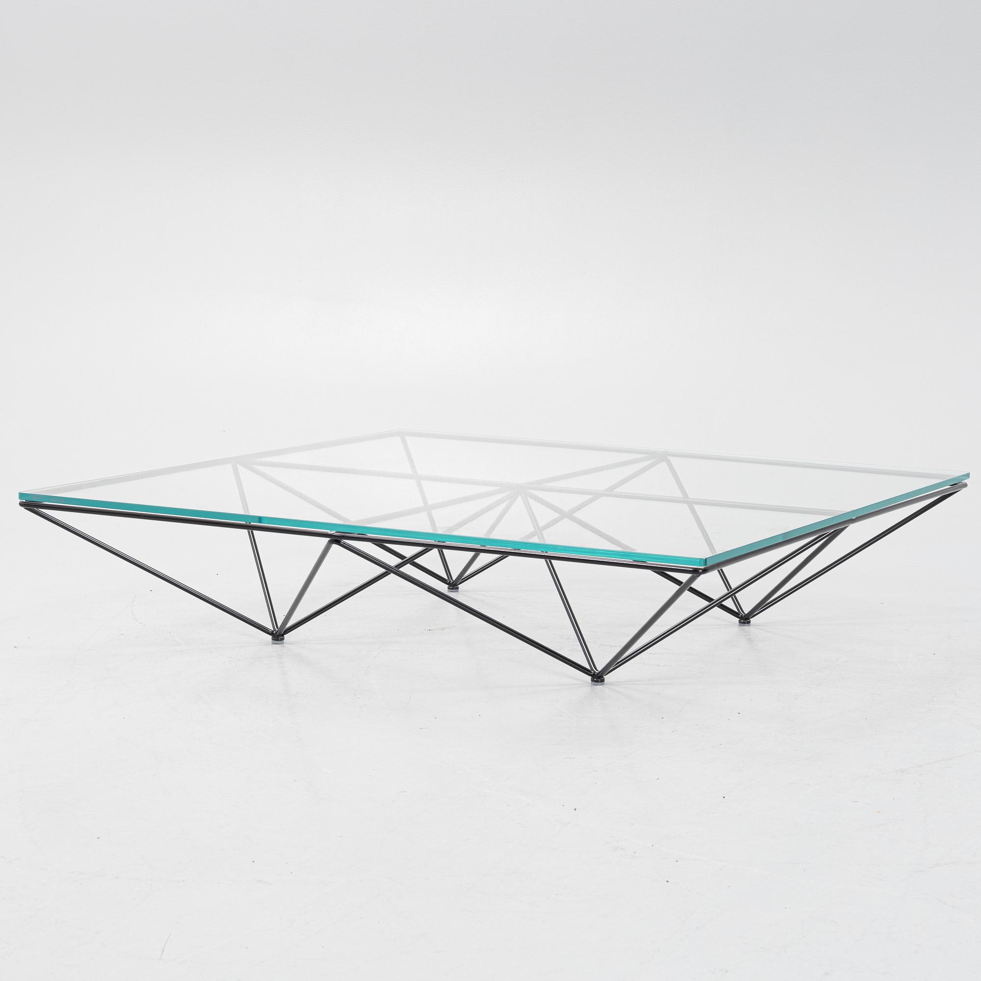 Paolo Piva, soffbord, "Alanda", B&B Italia.