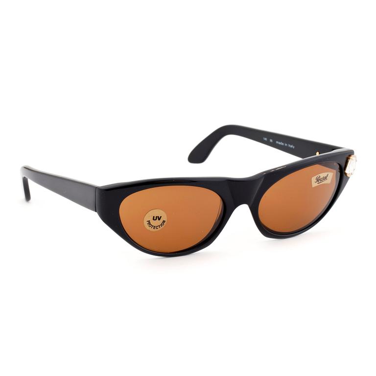 UNGARO, a pair of sunglasses.