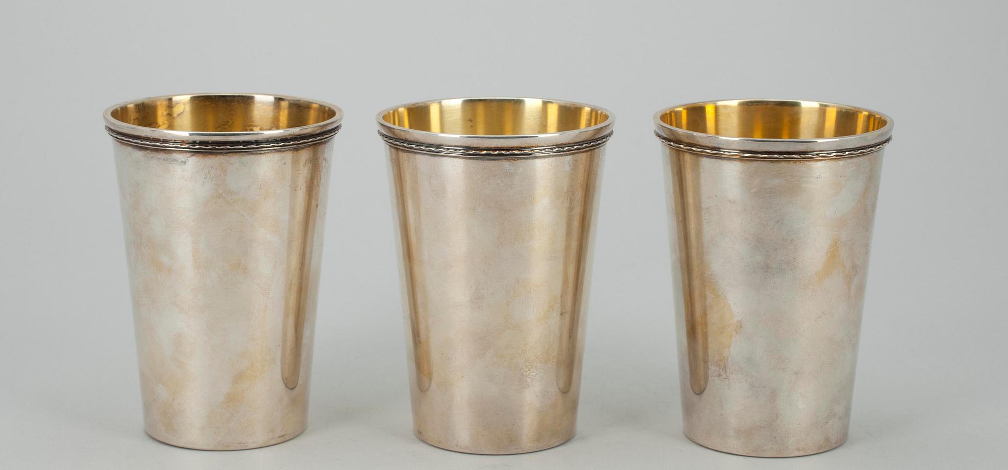 BÄGARE 3 st, silver, design S-A Gillgren, Stockholm, 1960 och 1961.