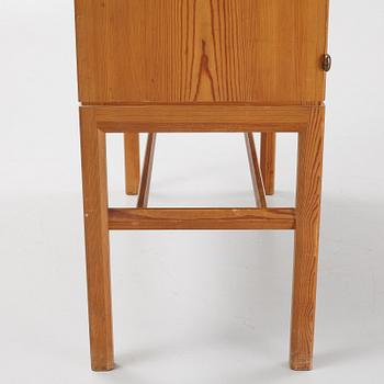 Axel Larsson, a cabinet, Svenska Möbelfabrikerna Bodafors, Sweden. 1943.