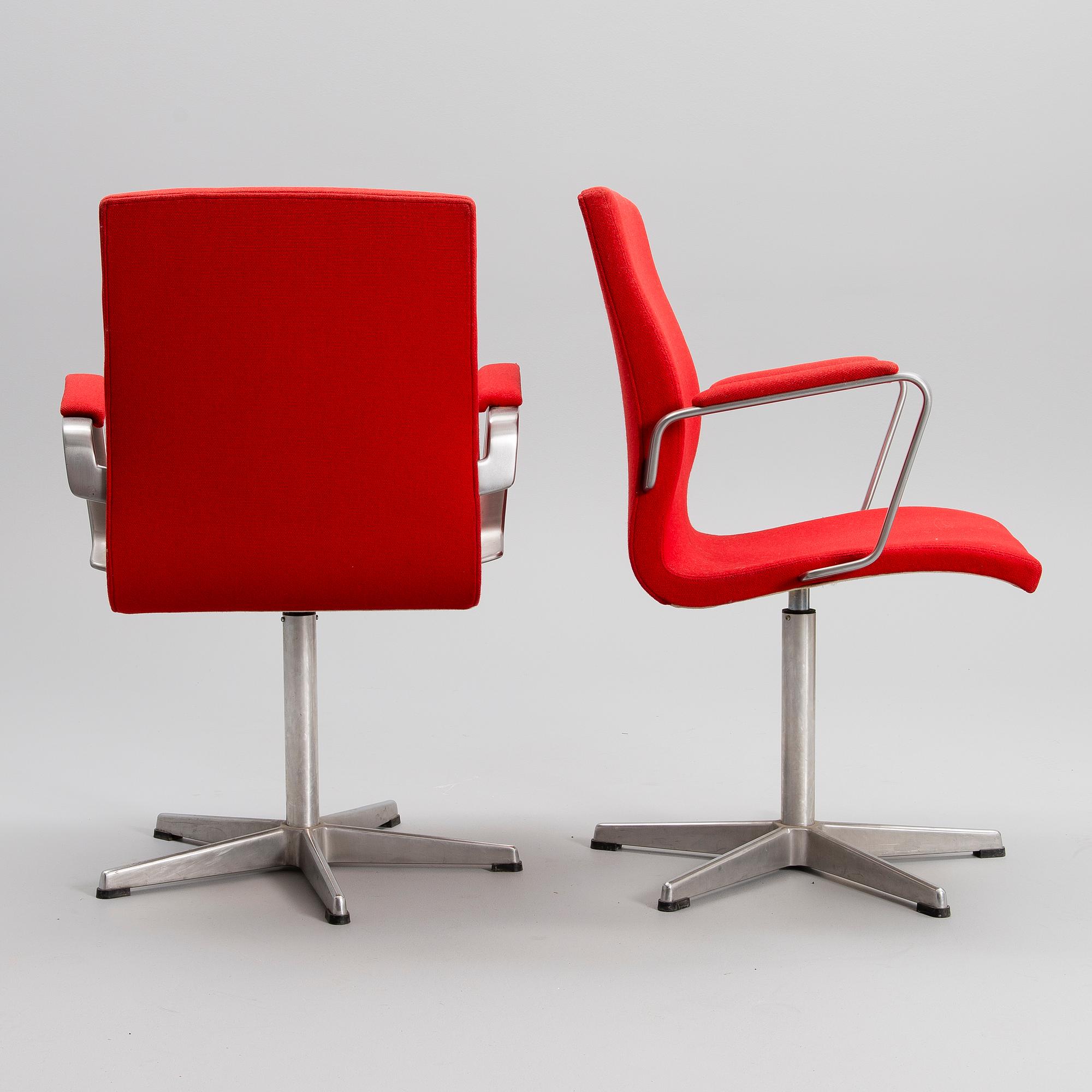 ARNE JACOBSEN, skrivbordsstolar, 4 st, "Oxford", Fritz Hansen Danmark 1986.