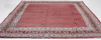 Carpet, Sarouk Mir, approx. 361 x 269 cm.