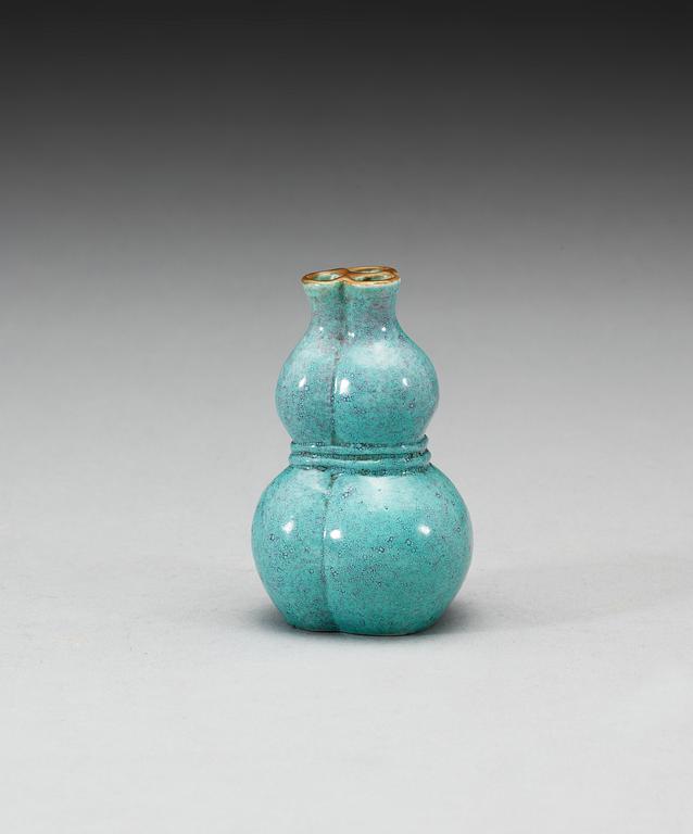 A trippel-gourd robins egg glazed vase, Qing dynasty.