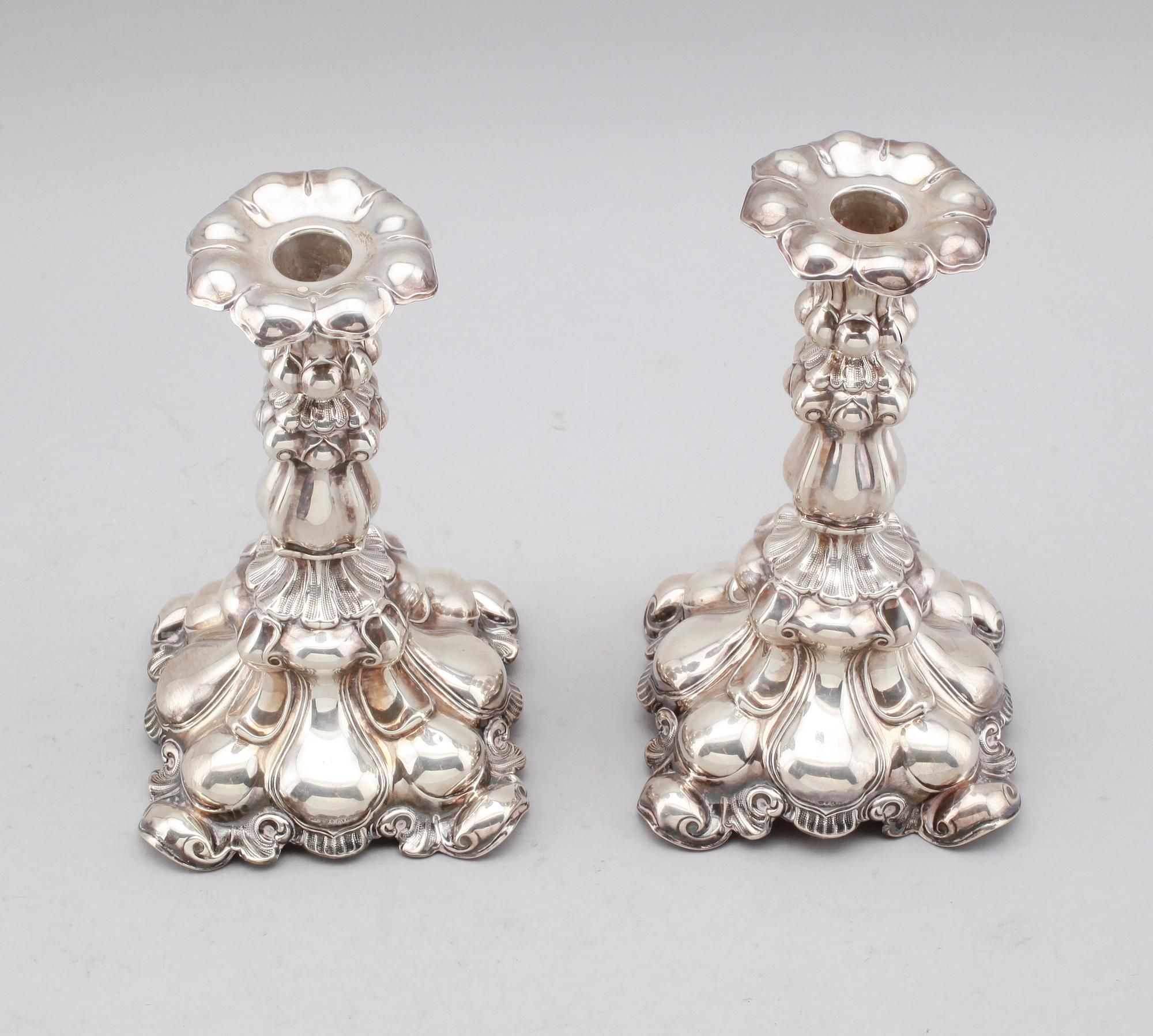 LJUSSTAKAR, 1 par, silver, CG Hallberg, Stockholm 1936.