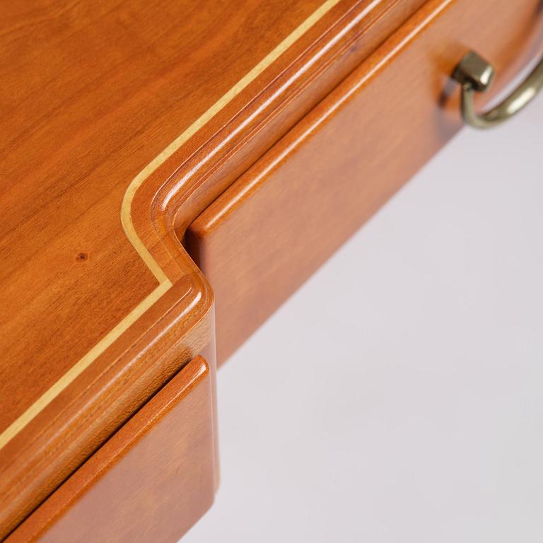 Josef Frank, skrivbord, "Schatullskrivbordet", modell 1022, Firma Svenskt Tenn, efter 1985.